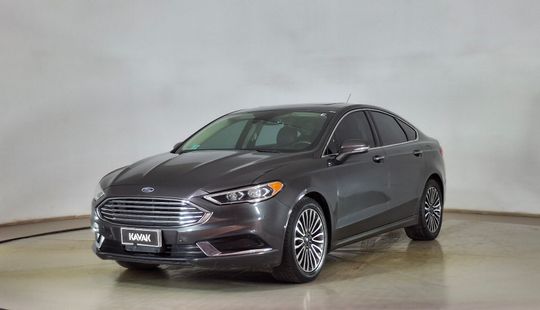 Ford • Fusion