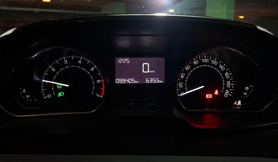 Peugeot 208 1.5 ALLURE TOUCHSCREEN Hatchback 2016