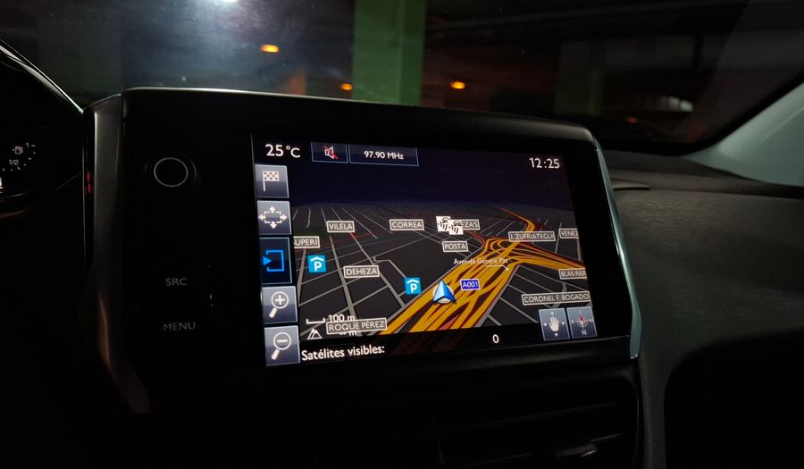 Peugeot 208 1.5 ALLURE TOUCHSCREEN Hatchback 2016