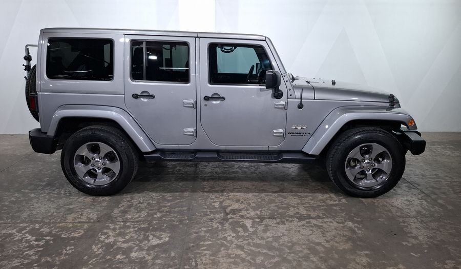Jeep Wrangler 3.6 UNLIMITED SAHARA 4X4 ATX Suv 2016