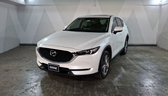 2021 • 11,456 km • Automático