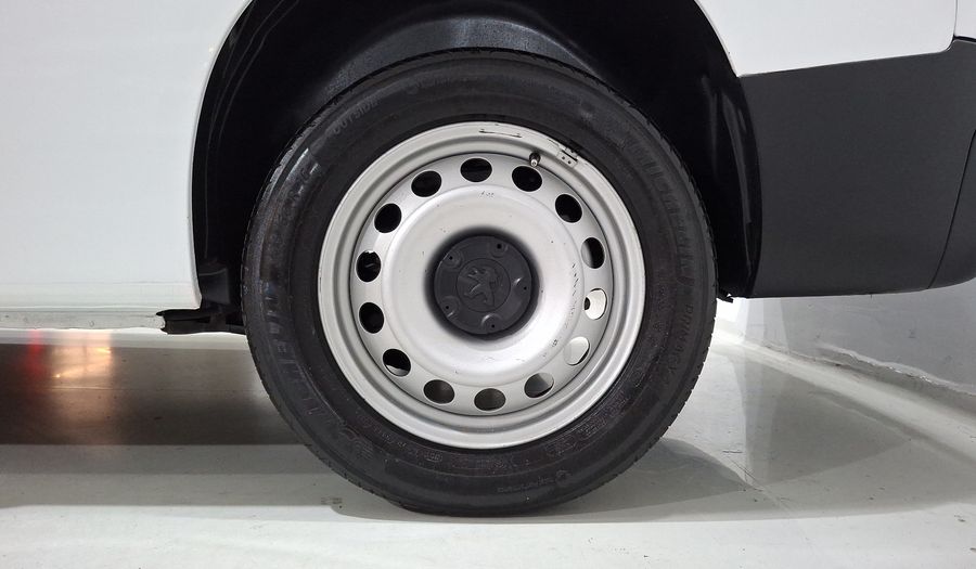 Peugeot Partner 1.2 PURETECH MAXI Van 2022