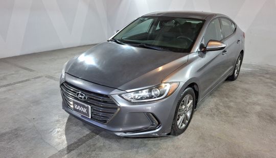 Hyundai • Elantra
