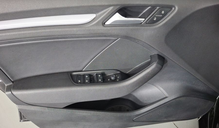 Audi A3 1.4 TFSI ATTRACTION S TRONIC Sedan 2016