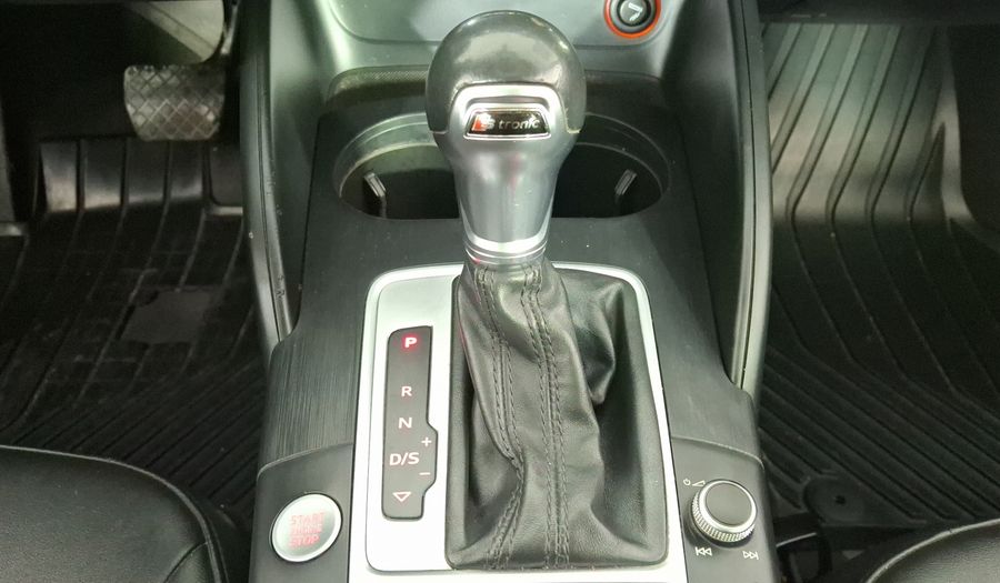 Audi A3 1.4 TFSI ATTRACTION S TRONIC Sedan 2016