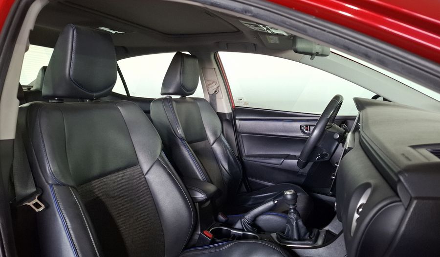 Toyota Corolla 1.8 SE MT Sedan 2017