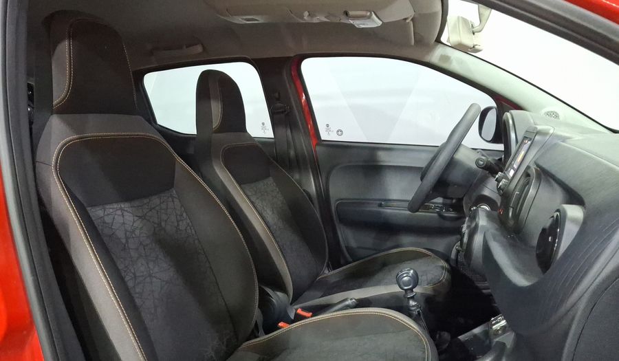 Fiat Mobi 1.0 TREKKING Hatchback 2021