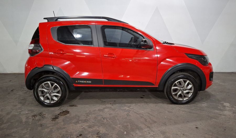 Fiat Mobi 1.0 TREKKING Hatchback 2021