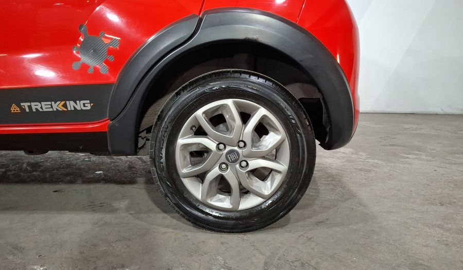 Fiat Mobi 1.0 TREKKING Hatchback 2021