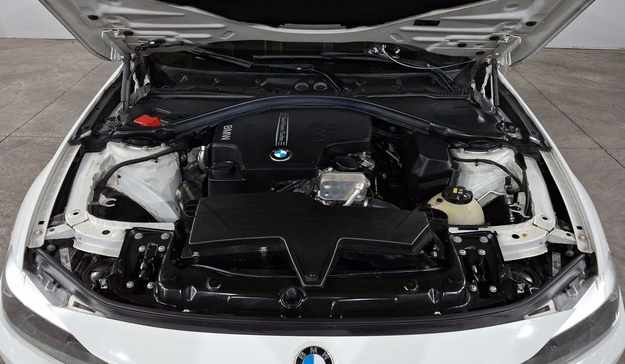 Bmw Serie 3 2.0 320IA Sedan 2015