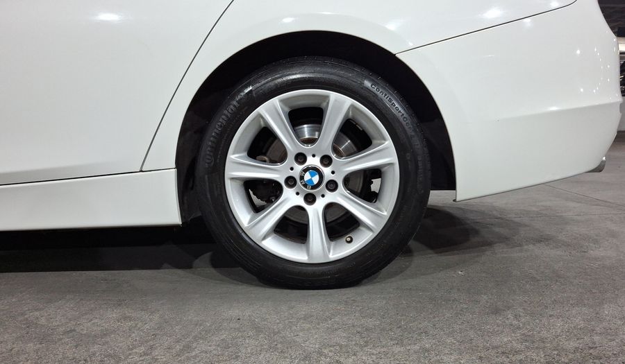 Bmw Serie 3 2.0 320IA Sedan 2015