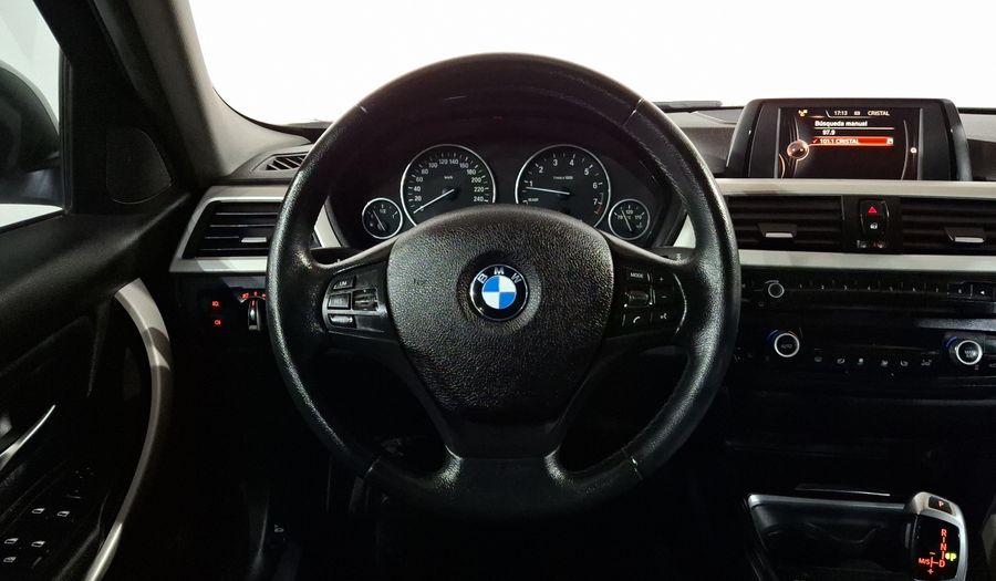 Bmw Serie 3 2.0 320IA Sedan 2015