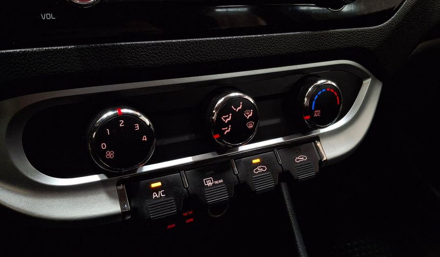 Kia Rio 4 1.2 EX Sedan 2016