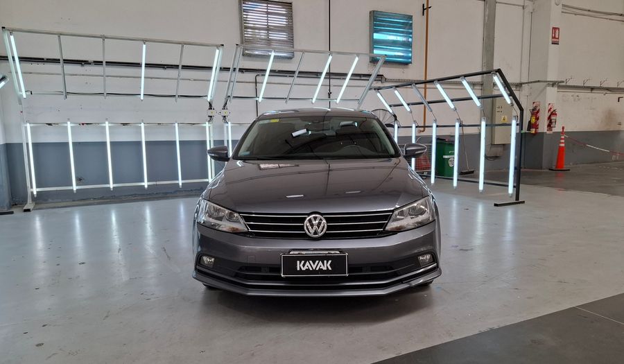 Volkswagen Vento 2.5 LUXURY TIPTRONIC Sedan 2016