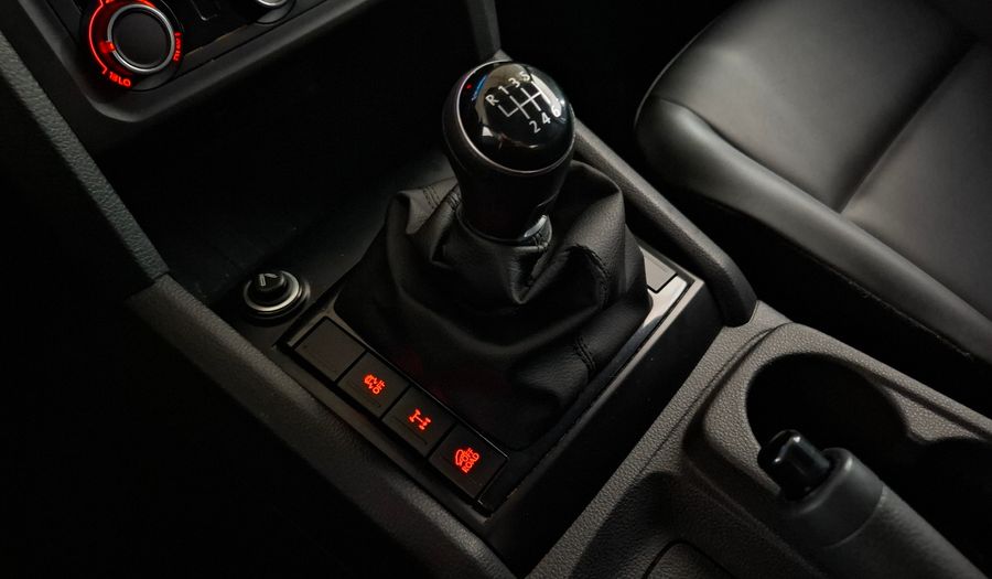 Volkswagen Amarok 2.0 TDI TRENDLINE G2 4X2 MY25 Pickup 2024