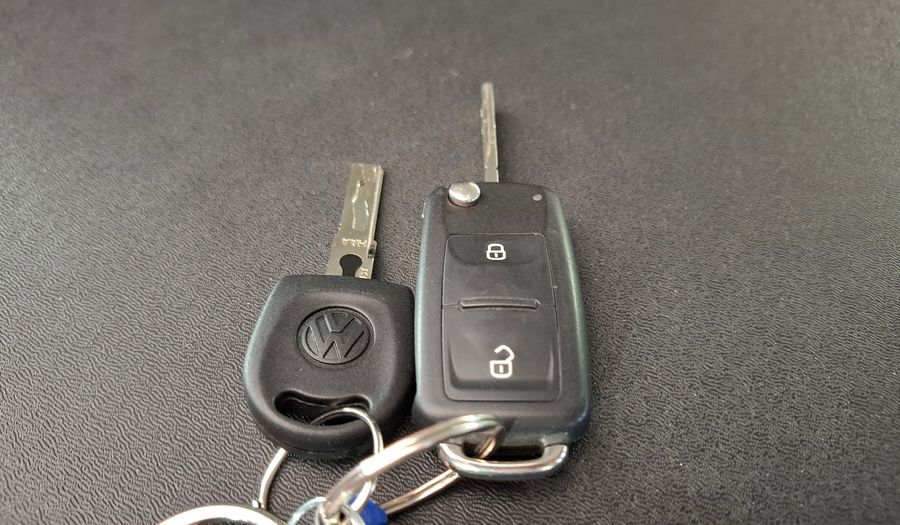 Volkswagen Amarok 2.0 TDI TRENDLINE G2 4X2 MY25 Pickup 2024