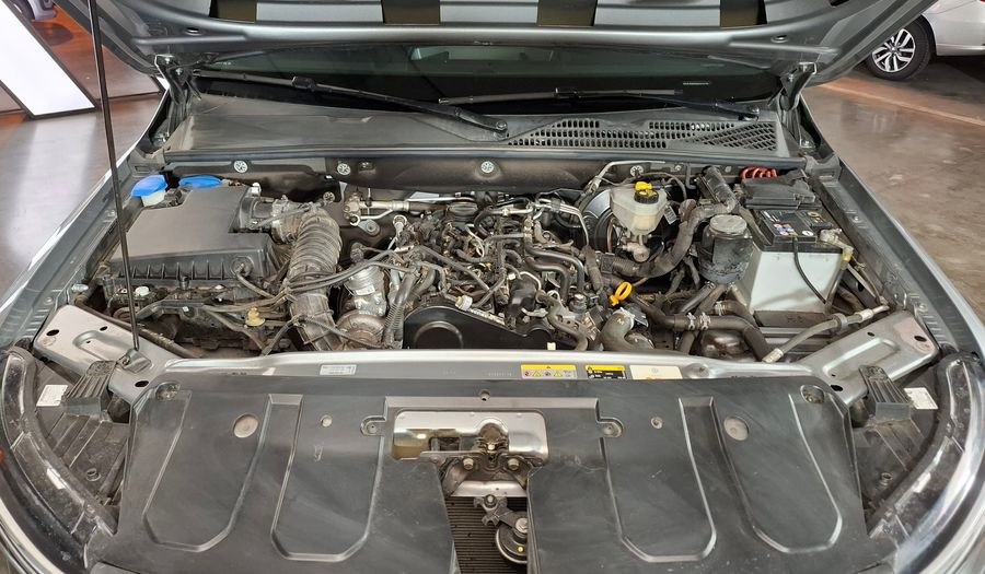 Volkswagen Amarok 2.0 TDI TRENDLINE G2 4X2 MY25 Pickup 2024