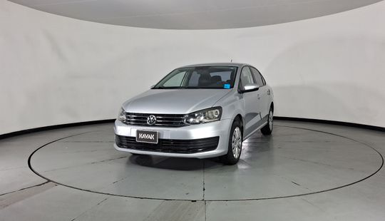 Volkswagen • Vento