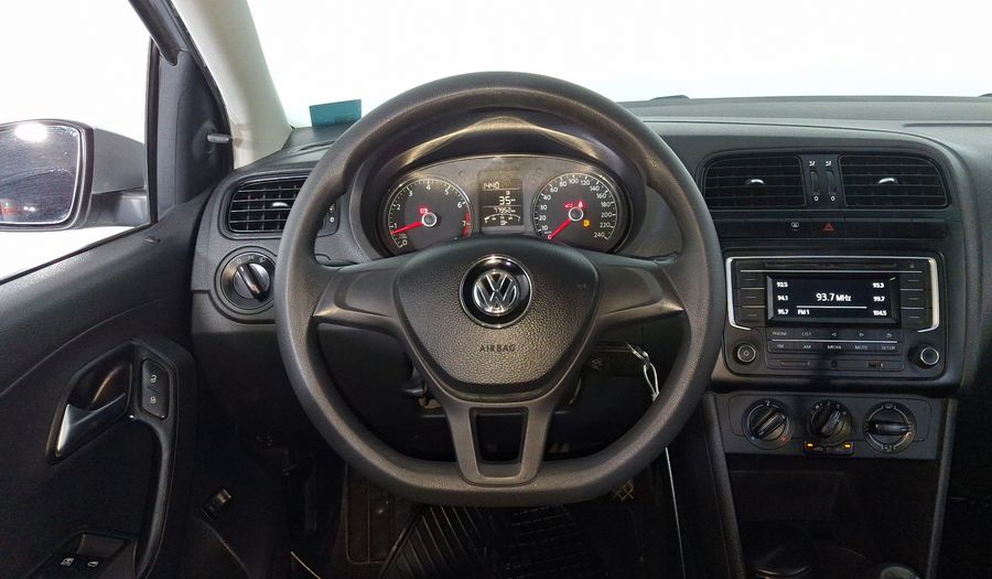 Volkswagen Vento 1.6 STARTLINE STD. Sedan 2018