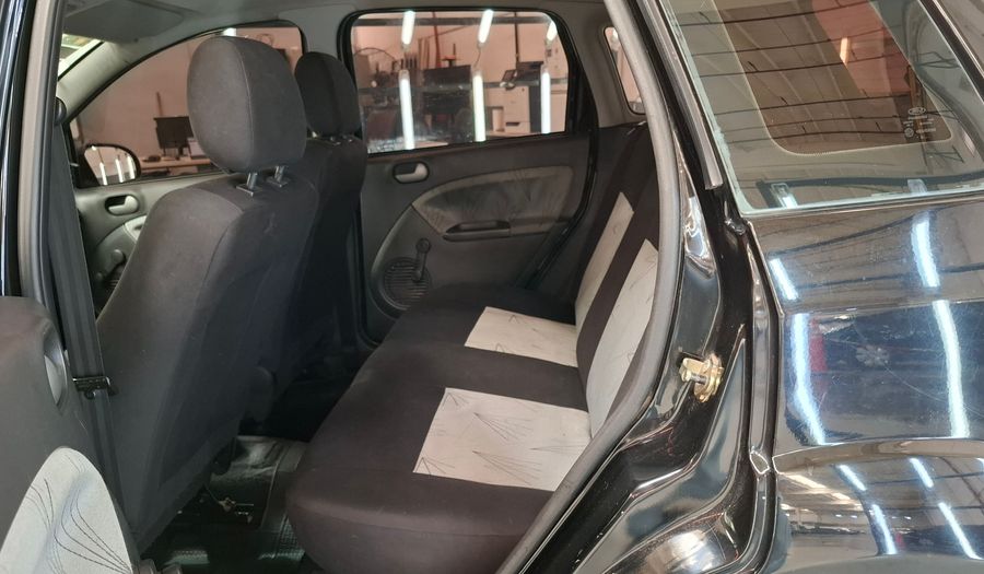 Ford Fiesta 1.6 AMBIENTE MP3 Hatchback 2010