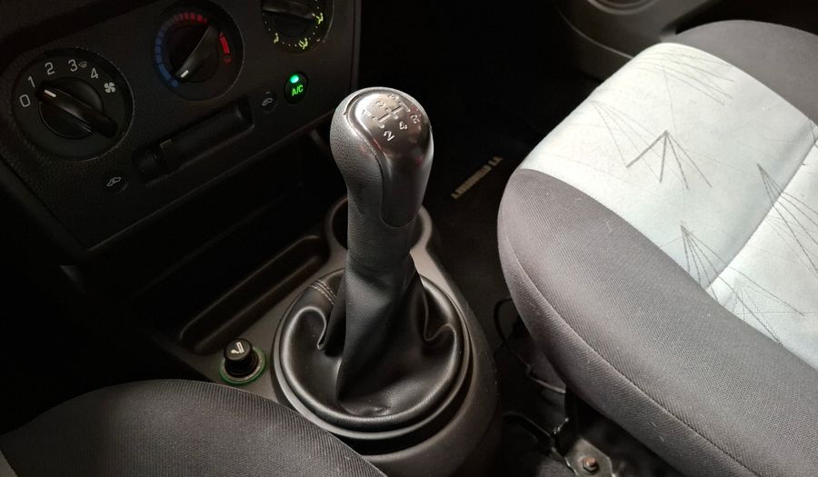 Ford Fiesta 1.6 AMBIENTE MP3 Hatchback 2010