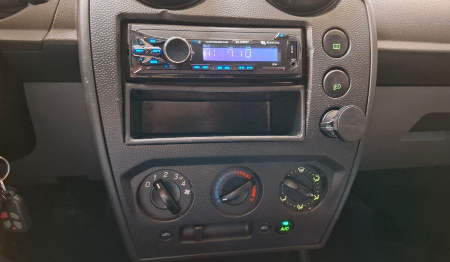 Ford Fiesta 1.6 AMBIENTE MP3 Hatchback 2010