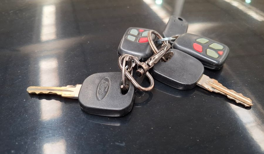 Ford Fiesta 1.6 AMBIENTE MP3 Hatchback 2010