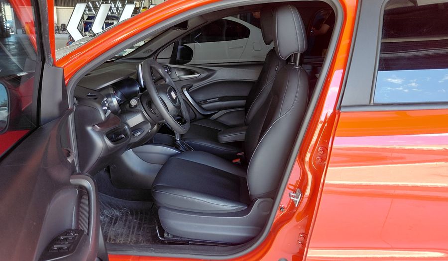 Fiat Cronos 1.3 PRECISION CVT Sedan 2023