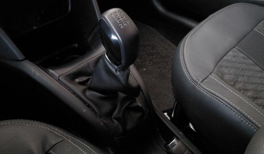 Peugeot 208 1.6 FELINE Hatchback 2019