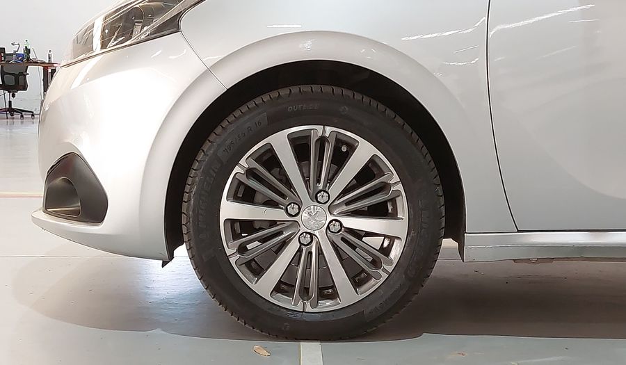 Peugeot 208 1.6 GRIFFE AUTO Hatchback 2020