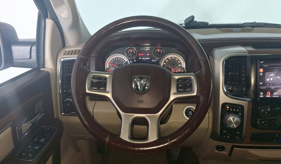 Ram 2500 5.7 LARAMIE HD CREW CAB 4X4 V8 6AT Pickup 2016