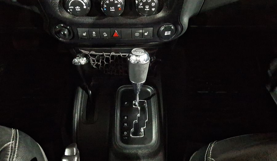 Jeep Wrangler 3.6 UNLIMITED SAHARA 4X4 ATX Suv 2017