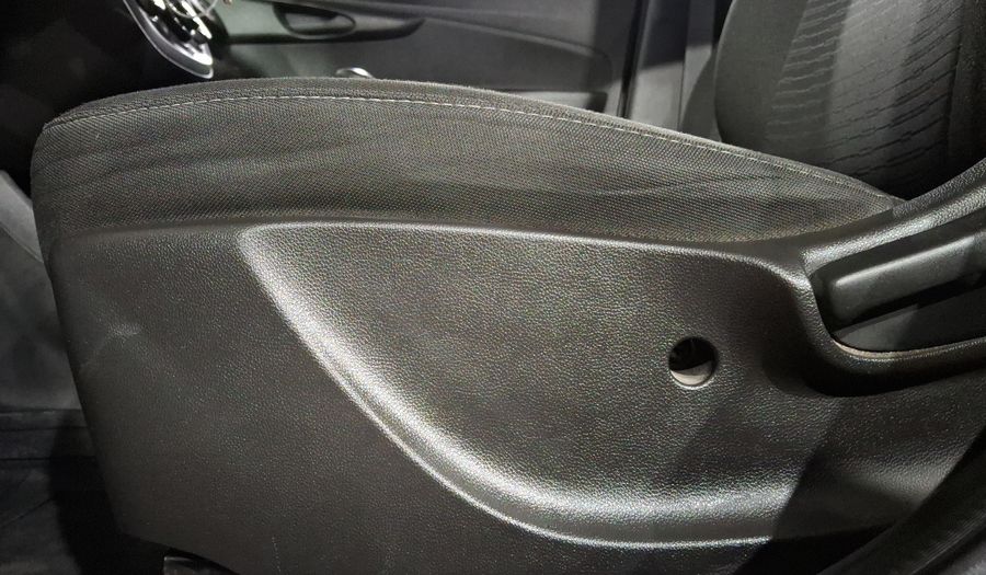 Chevrolet Spark 1.4 LT B Hatchback 2021