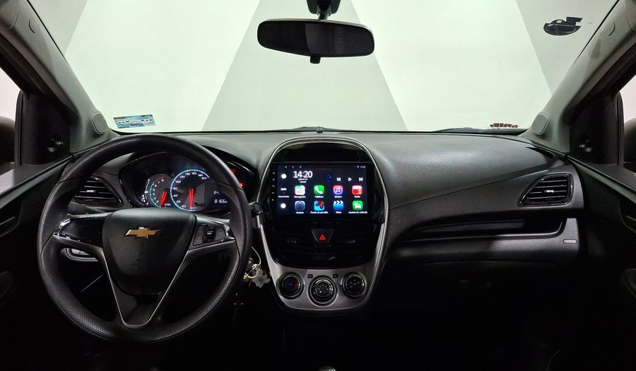 Chevrolet Spark 1.4 LT B MT Hatchback 2017