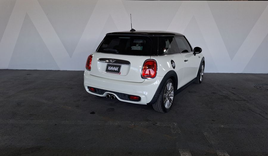 Mini Cooper S 2.0 COOPER HOT CHILI AT Hatchback 2014