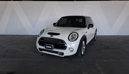 Mini • Cooper S