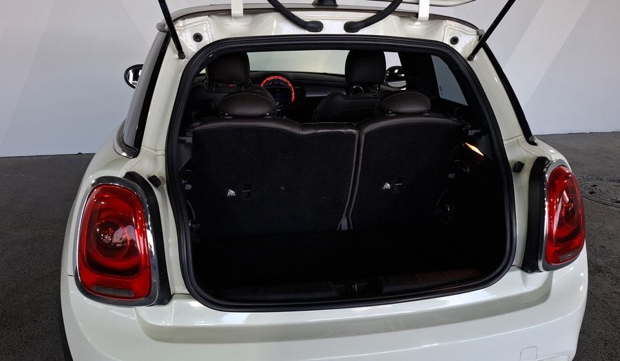 Mini Cooper S 2.0 COOPER HOT CHILI AT Hatchback 2014