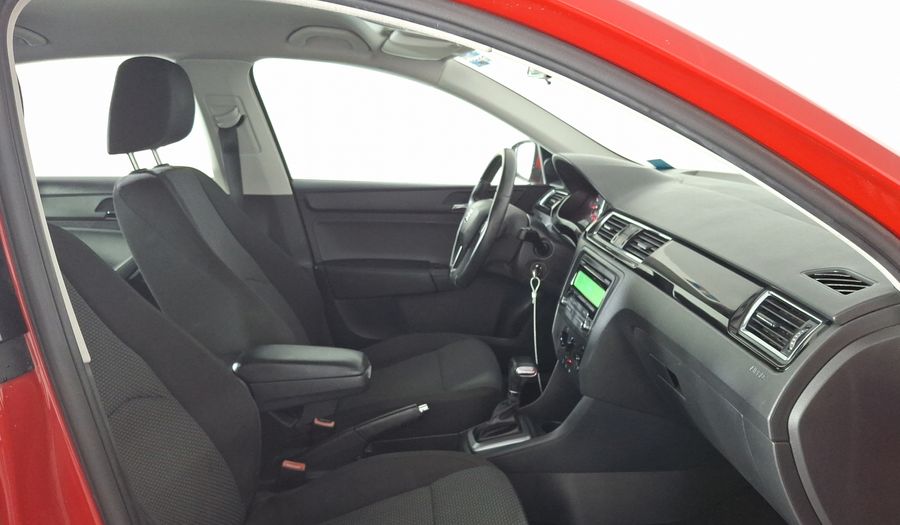 Seat Toledo 1.4 TSI STYLE DSG Sedan 2015