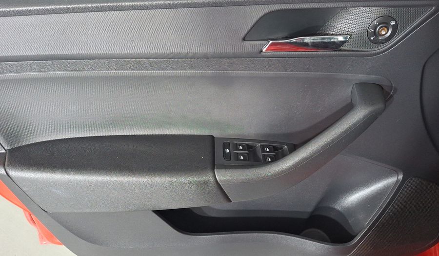 Seat Toledo 1.4 TSI STYLE DSG Sedan 2015