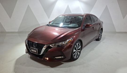 Nissan • Sentra