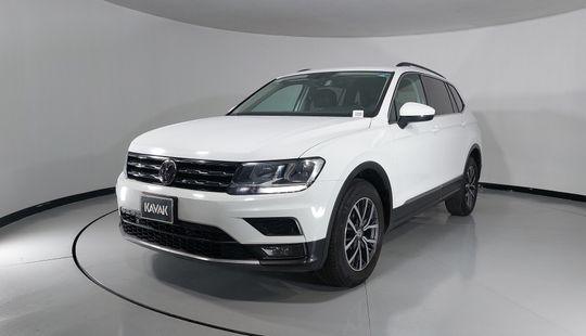 Volkswagen • Tiguan