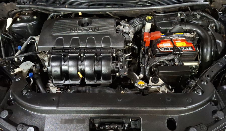 Nissan Sentra 1.8 ADVANCE CVT Sedan 2017