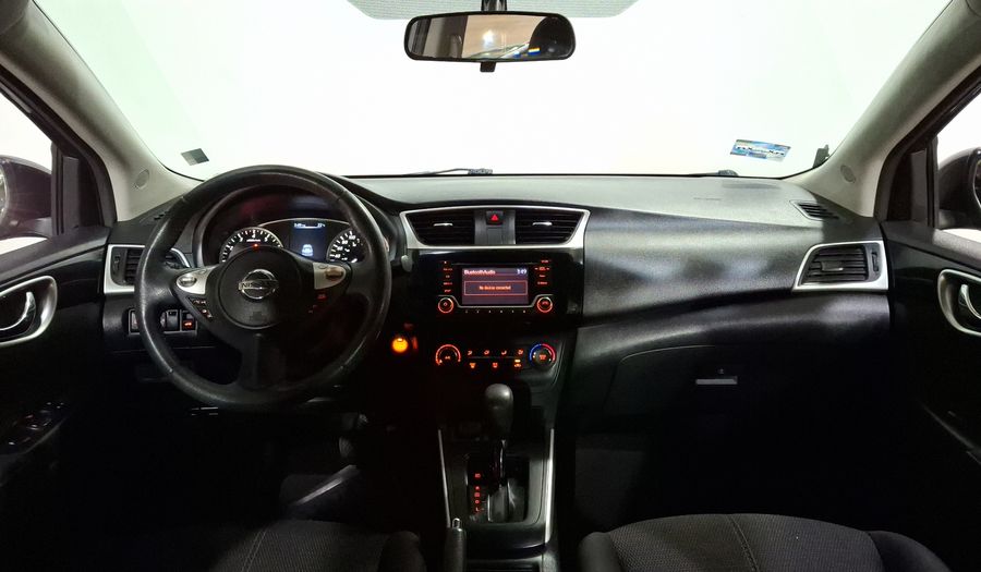 Nissan Sentra 1.8 ADVANCE CVT Sedan 2017