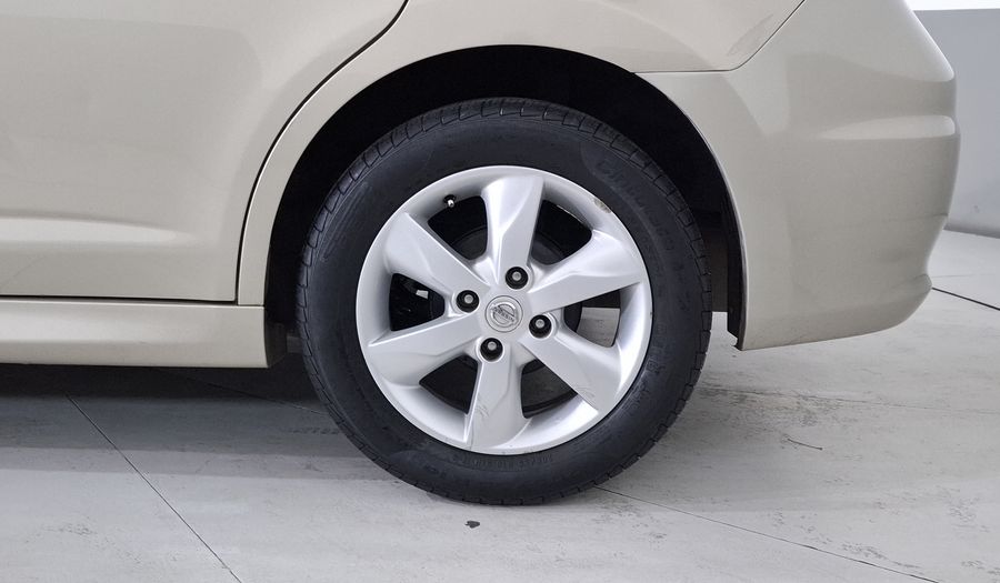 Nissan Tiida 1.8 SPECIAL EDITION HB AT Hatchback 2013