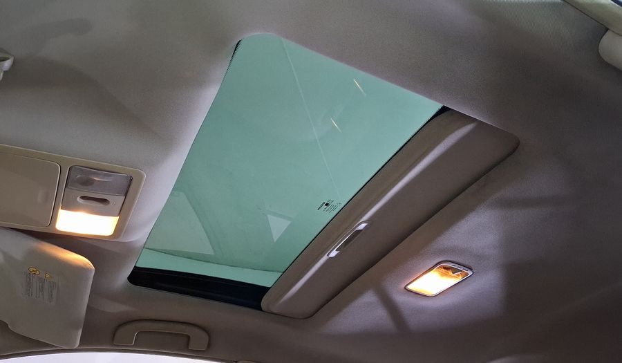 Nissan Tiida 1.8 SPECIAL EDITION HB AT Hatchback 2013