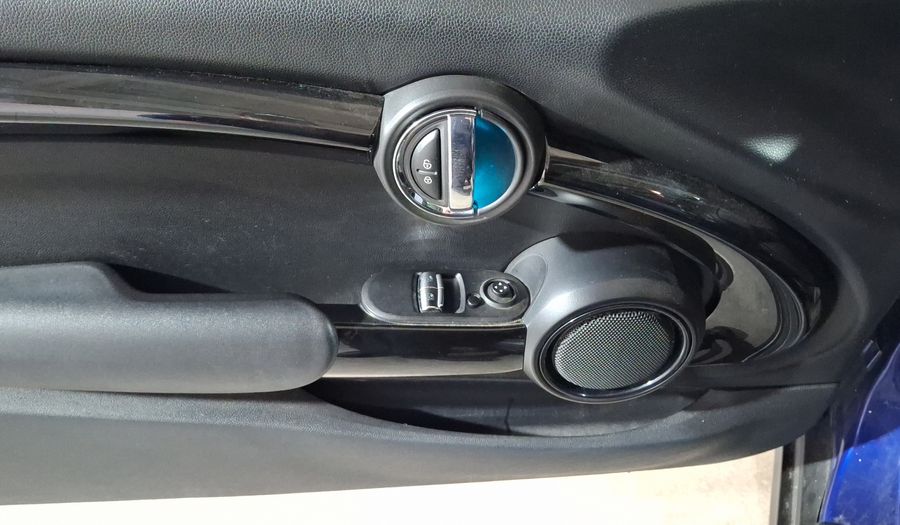 Mini Cooper 1.5 COOPER CHILI DCT Hatchback 2019