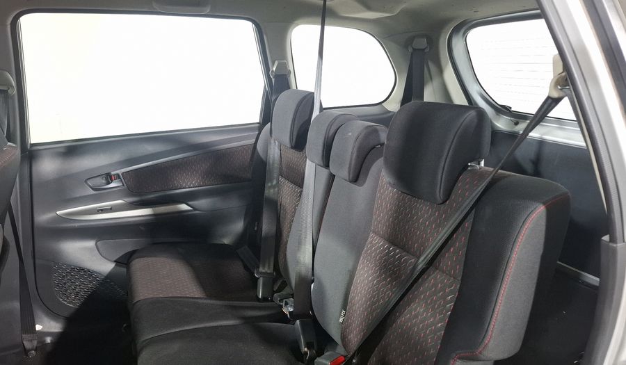 Toyota Avanza 1.5 LE Minivan 2020