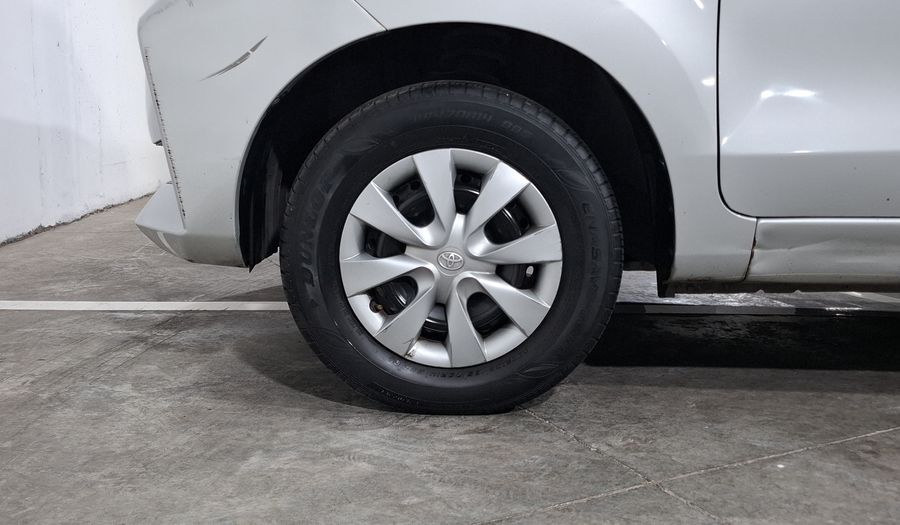 Toyota Avanza 1.5 LE Minivan 2020