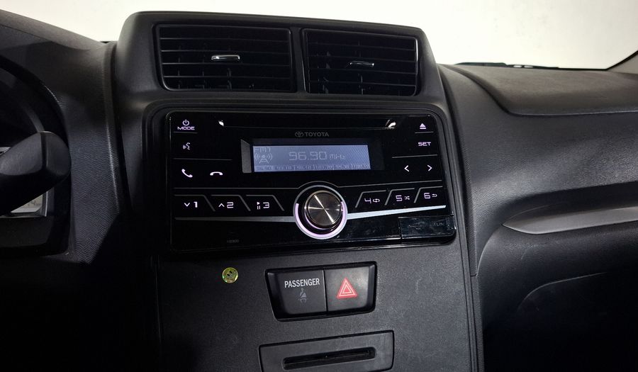 Toyota Avanza 1.5 LE Minivan 2020