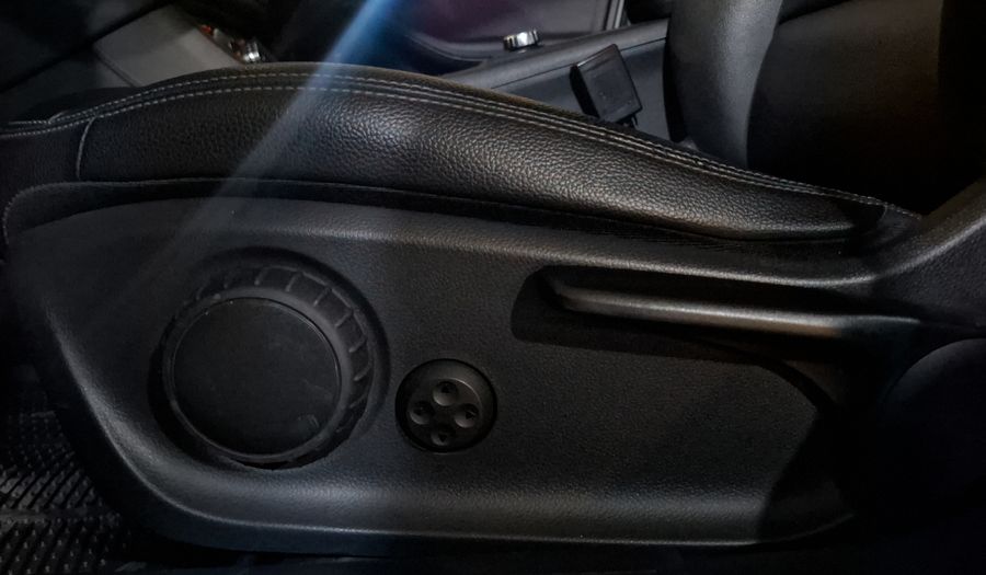 Mercedes Benz Clase Gla 1.6 GLA 180 CGI Suv 2016